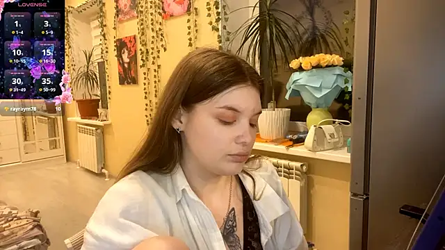 TracyDenoon online show from March 11, 2026, 3:29 pm