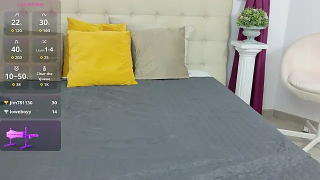 ErinEvans online show from May 1, 2026, 5:12 am