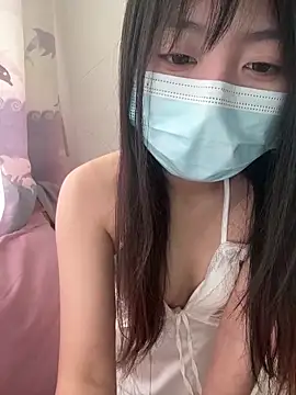 SevenSeven-7777 online show from March 13, 2026, 3:46 am