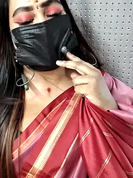 Snapshot of Cutie_Nila chatting on May 5, 2026, 4:53 am Cutie Nila online show from May 5, 2026, 4:53 am
