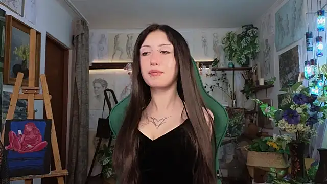 EffieMeowley online show from June 21, 2026, 10:29 am