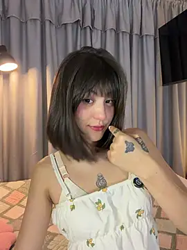 Snapshot of AitanaJhons_ chatting on July 14, 2026, 10:21 am AitanaJhons online show from July 14, 2026, 10:21 am