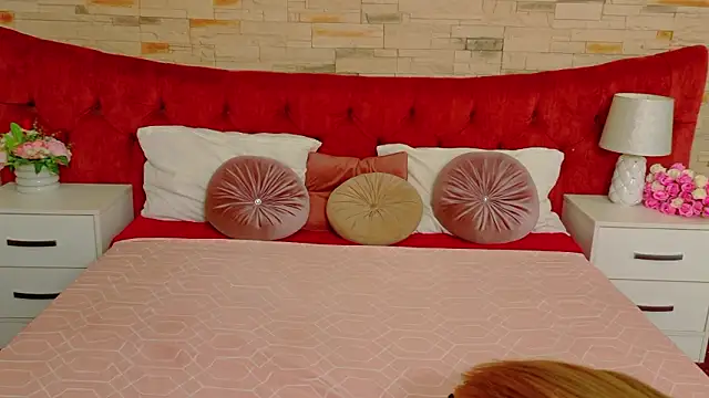 LannaSkyy online show from March 2, 2026, 5:19 am