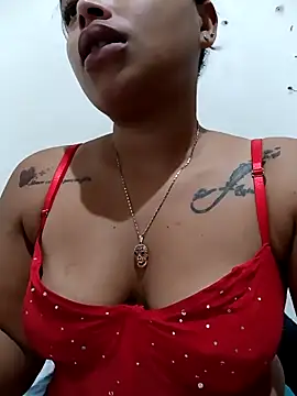 Naomi Summer  online show from March 14, 2026, 4:29 am