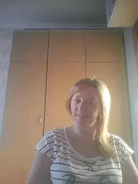 Snapshot of ChristinaYork chatting on May 7, 2026, 3:56 am ChristinaYork online show from May 7, 2026, 3:56 am