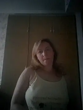 Snapshot of ChristinaYork chatting on June 10, 2026, 2:23 am ChristinaYork online show from June 10, 2026, 2:23 am