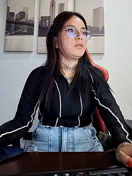 Snapshot of lamonitora chatting on March 9, 2026, 8:46 pm lamonitora online show from March 9, 2026, 8:46 pm