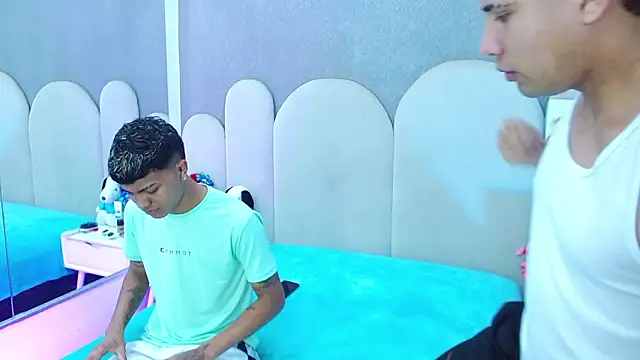 party duo boys online show from March 10, 2026, 4:06 am