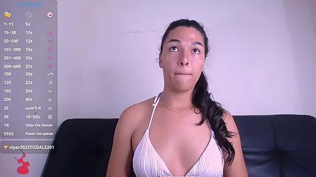 lovee megan online show from March 11, 2026, 12:22 pm