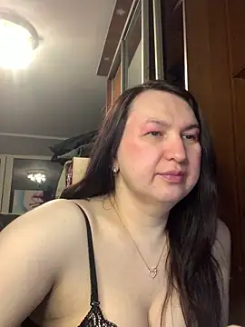 EvaBeautyXx online show from April 23, 2026, 8:44 pm