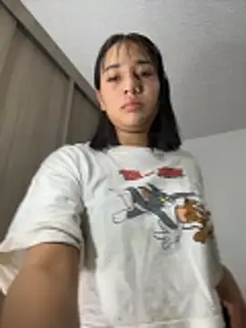 LauStar  online show from March 12, 2026, 1:45 am