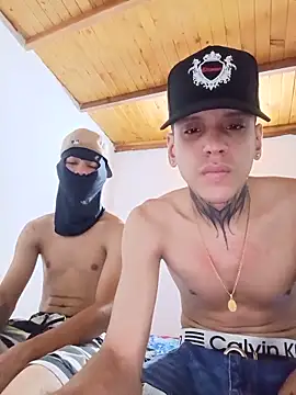 gabriel reyes21 online show from June 12, 2026, 4:33 am