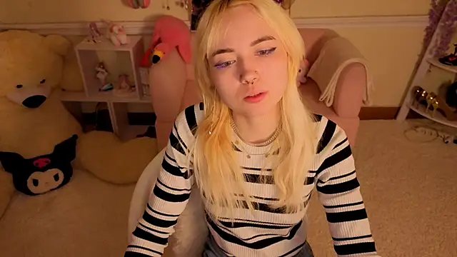 Iris Ivory online show from March 14, 2026, 7:14 am