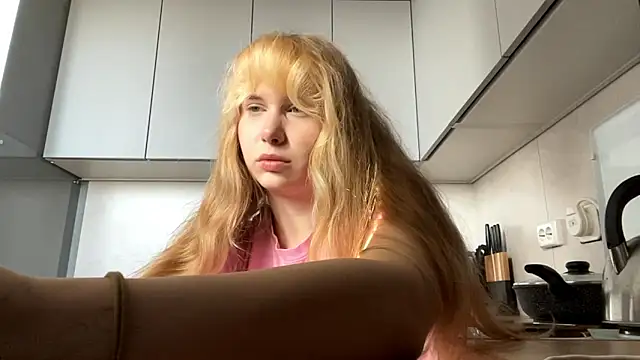 ShariLappas online show from March 14, 2026, 1:16 pm