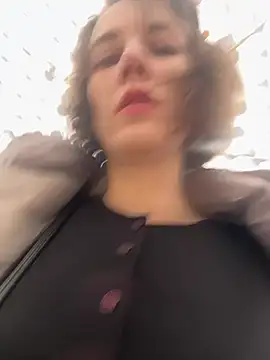 Kamorana online show from March 6, 2026, 11:28 am