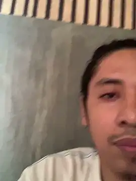 Hotjake2026 online show from April 4, 2026, 12:20 am