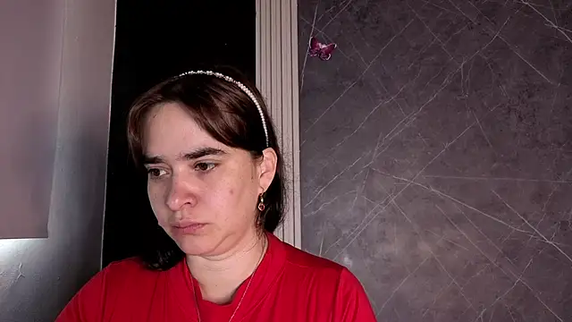 Snapshot of _VALERIAGOMEZ chatting on June 2, 2026, 12:51 pm VALERIAGOMEZ online show from June 2, 2026, 12:51 pm