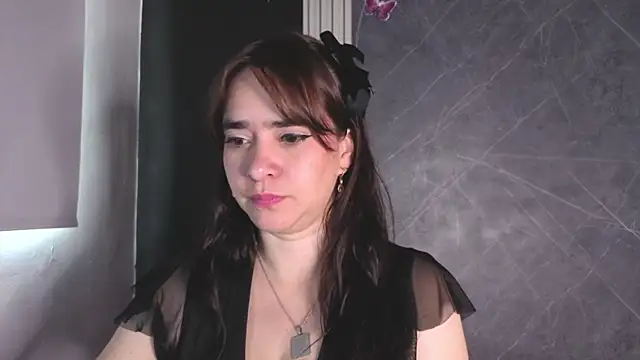Snapshot of _VALERIAGOMEZ chatting on July 10, 2026, 2:52 pm VALERIAGOMEZ online show from July 10, 2026, 2:52 pm