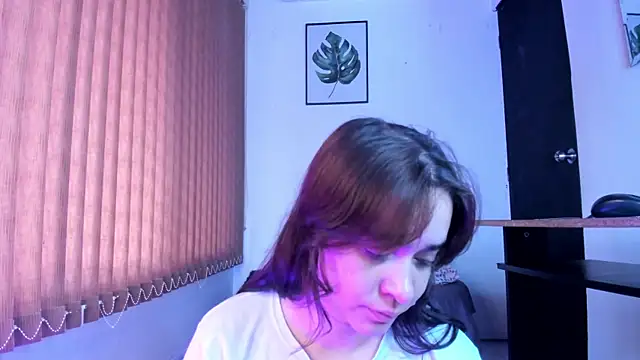 Snapshot of _VALERIAGOMEZ chatting on July 24, 2026, 12:25 pm VALERIAGOMEZ online show from July 24, 2026, 12:25 pm