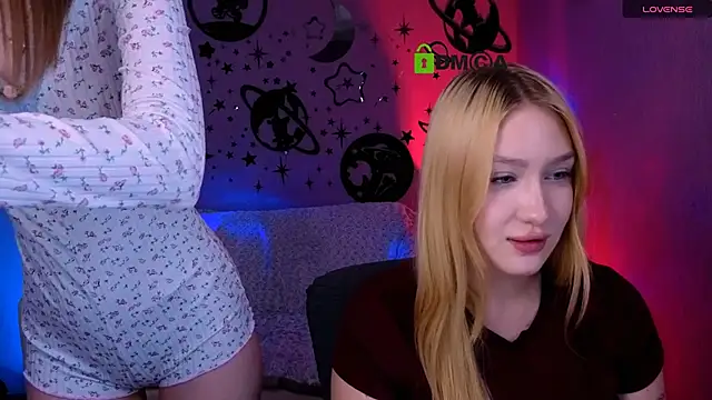 Snapshot of chloe_ley chatting on July 1, 2026, 10:09 pm chloe ley online show from July 1, 2026, 10:09 pm
