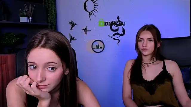 Snapshot of chloe_ley chatting on July 16, 2026, 9:15 am chloe ley online show from July 16, 2026, 9:15 am