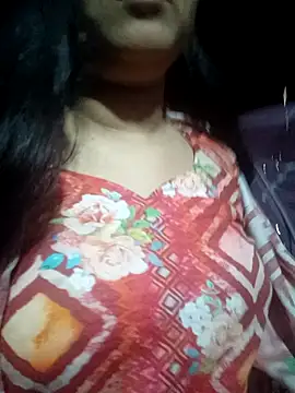 Snapshot of SumonaMoni chatting on March 4, 2026, 7:36 am SumonaMoni online show from March 4, 2026, 7:36 am