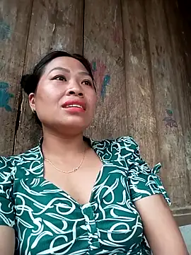 Mizu-hotshow online show from April 26, 2026, 10:57 am