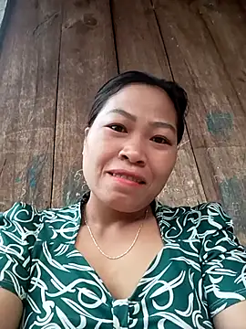 Mizu-hotshow online show from April 26, 2026, 11:02 pm