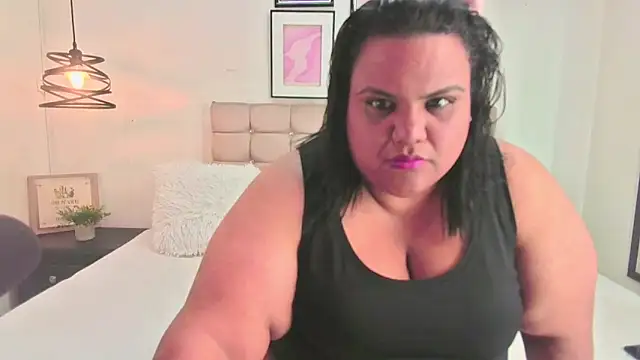 Luna vixen1 online show from March 1, 2026, 7:05 pm