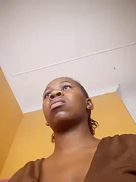 EBONYSEXYDOLL online show from March 7, 2026, 5:48 am