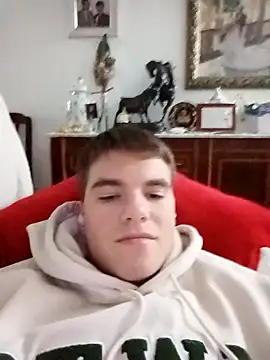 Alejandro27003 online show from February 26, 2026, 5:34 pm