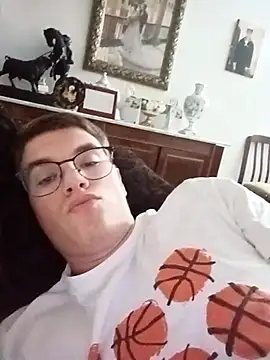 Alejandro27003 online show from March 14, 2026, 6:13 pm