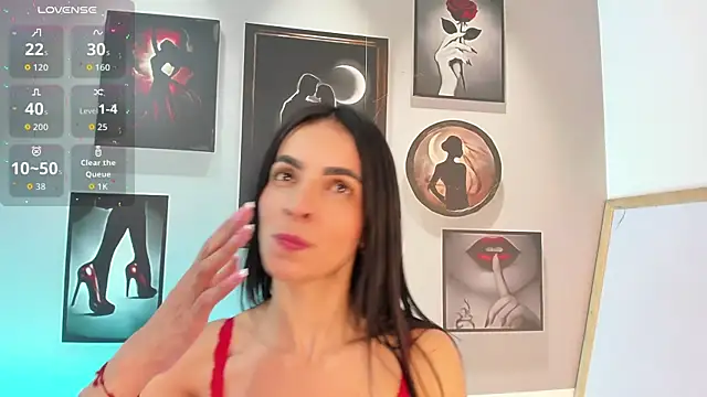 Samantha Velle online show from July 28, 2026, 12:51 am