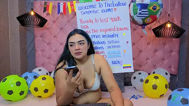 Snapshot of SARA_HORNY- chatting on June 13, 2026, 6:44 am SARA HORNY- online show from June 13, 2026, 6:44 am