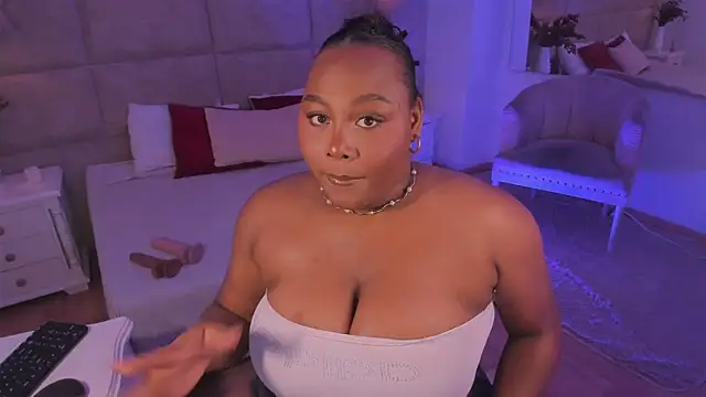 Snapshot of DestinyTornn chatting on June 23, 2026, 5:16 am DestinyTornn online show from June 23, 2026, 5:16 am