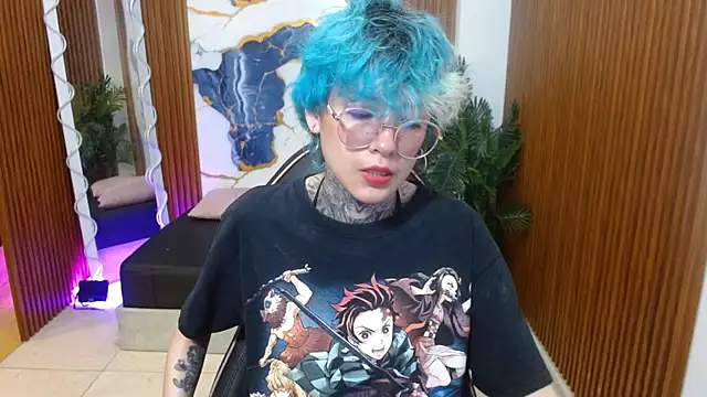 Lyra tay online show from April 23, 2026, 7:05 pm