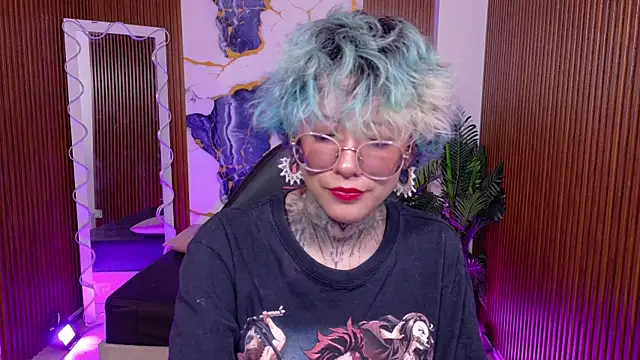 Snapshot of Lyra_tay chatting on May 30, 2026, 7:11 pm Lyra tay online show from May 30, 2026, 7:11 pm