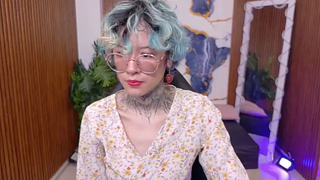 Snapshot of Lyra_tay chatting on June 11, 2026, 7:01 pm Lyra tay online show from June 11, 2026, 7:01 pm