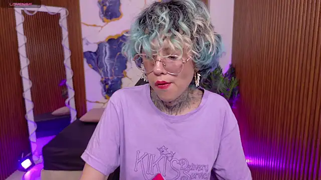 Snapshot of Lyra_tay chatting on June 17, 2026, 8:54 pm Lyra tay online show from June 17, 2026, 8:54 pm