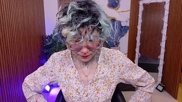 Snapshot of Lyra_tay chatting on July 15, 2026, 7:08 pm Lyra tay online show from July 15, 2026, 7:08 pm