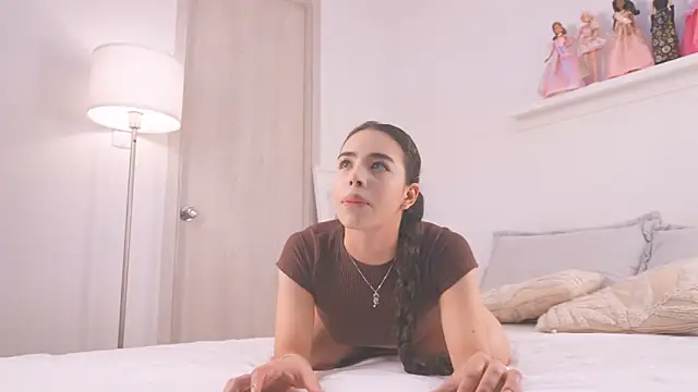 Queen baby02 online show from March 8, 2026, 3:32 am