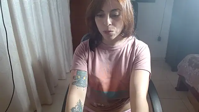 IrisArellano  online show from July 8, 2026, 1:15 pm