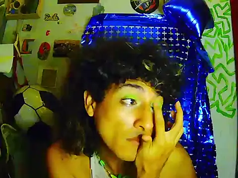 RAMONA TIJERAX online show from June 27, 2026, 8:03 pm