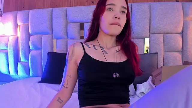camilaa smith  online show from July 12, 2026, 8:22 pm