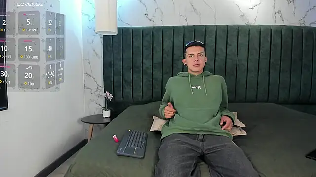 Juanse Colling online show from March 11, 2026, 8:26 pm