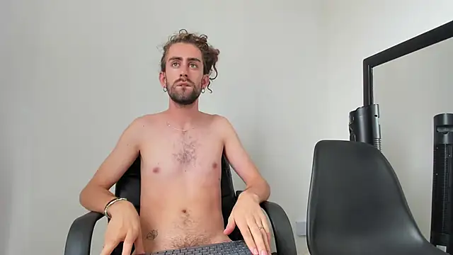 Jean And PaulXL online show from July 20, 2026, 8:55 pm