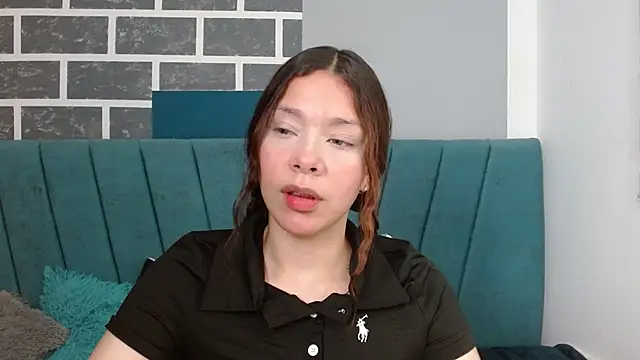 Sweet kitty 05 online show from May 4, 2026, 1:45 am