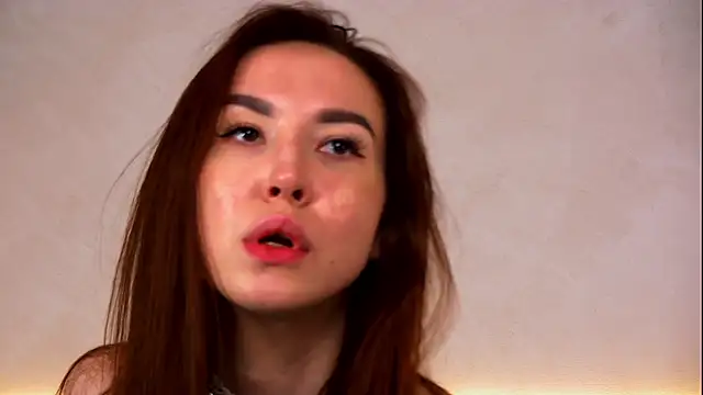 Snapshot of EmilyGray__ chatting on May 23, 2026, 6:51 am EmilyGray online show from May 23, 2026, 6:51 am