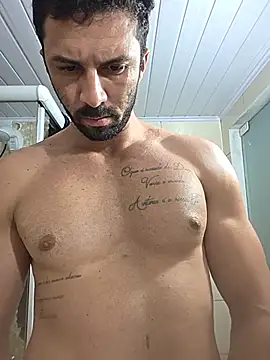 Snapshot of Locasso123 chatting on June 4, 2026, 4:18 am Locasso123 online show from June 4, 2026, 4:18 am
