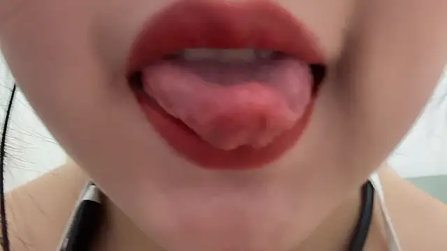 Snapshot of Susu-36E chatting on April 7, 2026, 9:21 am Susu-36E online show from April 7, 2026, 9:21 am